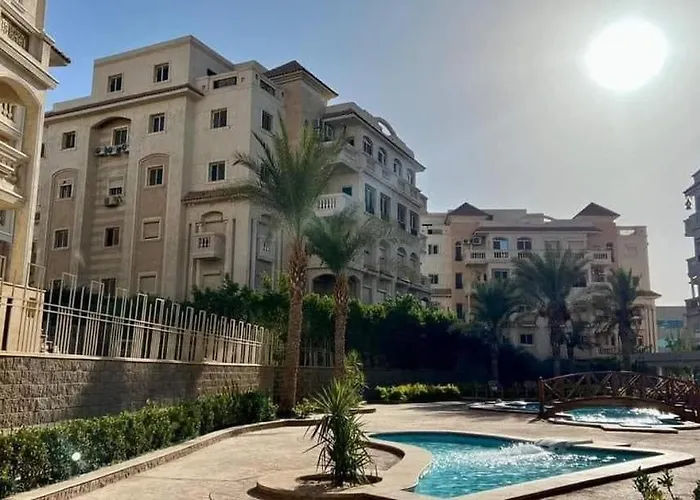 كمبوند ليله التجمع الاول